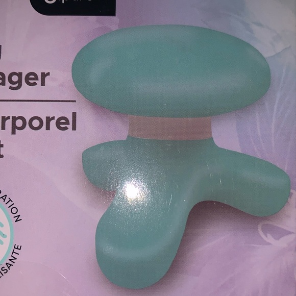 *Clearance-Final* NWOT b pure Green Revitalizing Body Massager - Picture 6 of 6